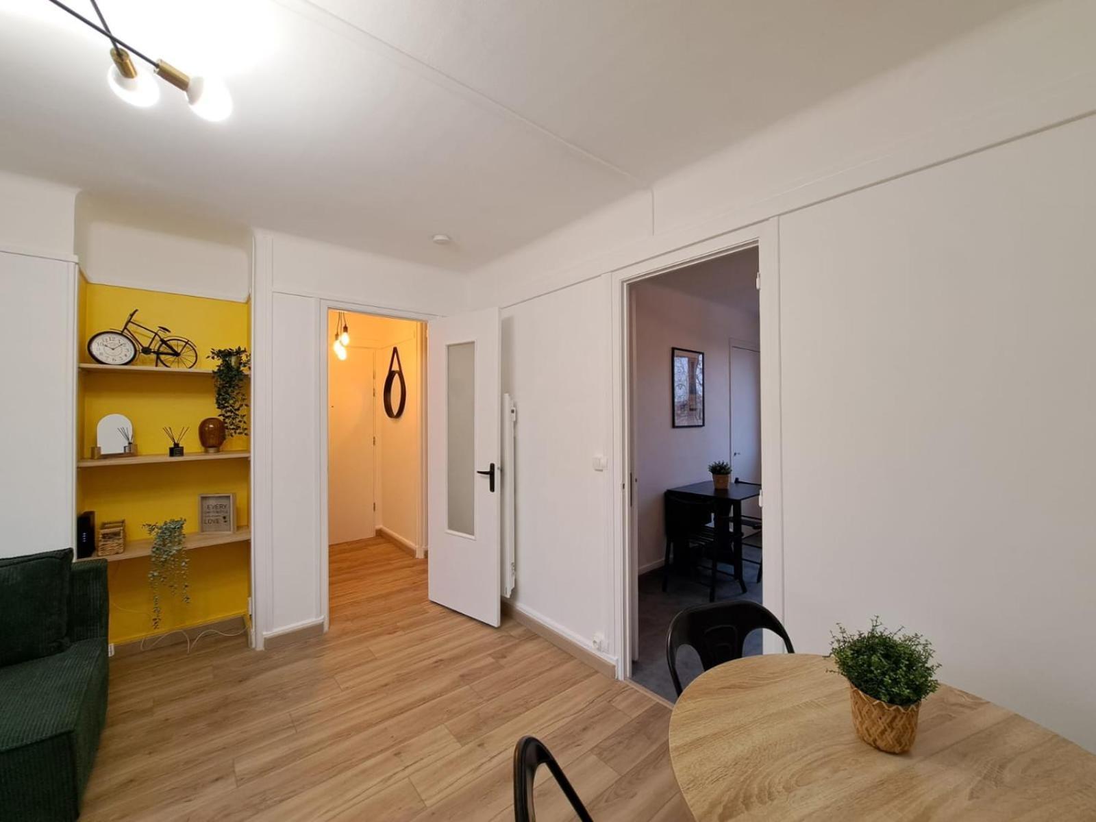 Appartement Cosy Au Coeur De Reims Esterno foto