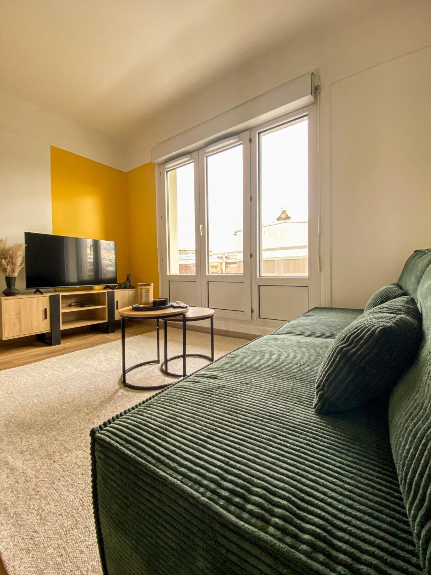 Appartement Cosy Au Coeur De Reims Esterno foto